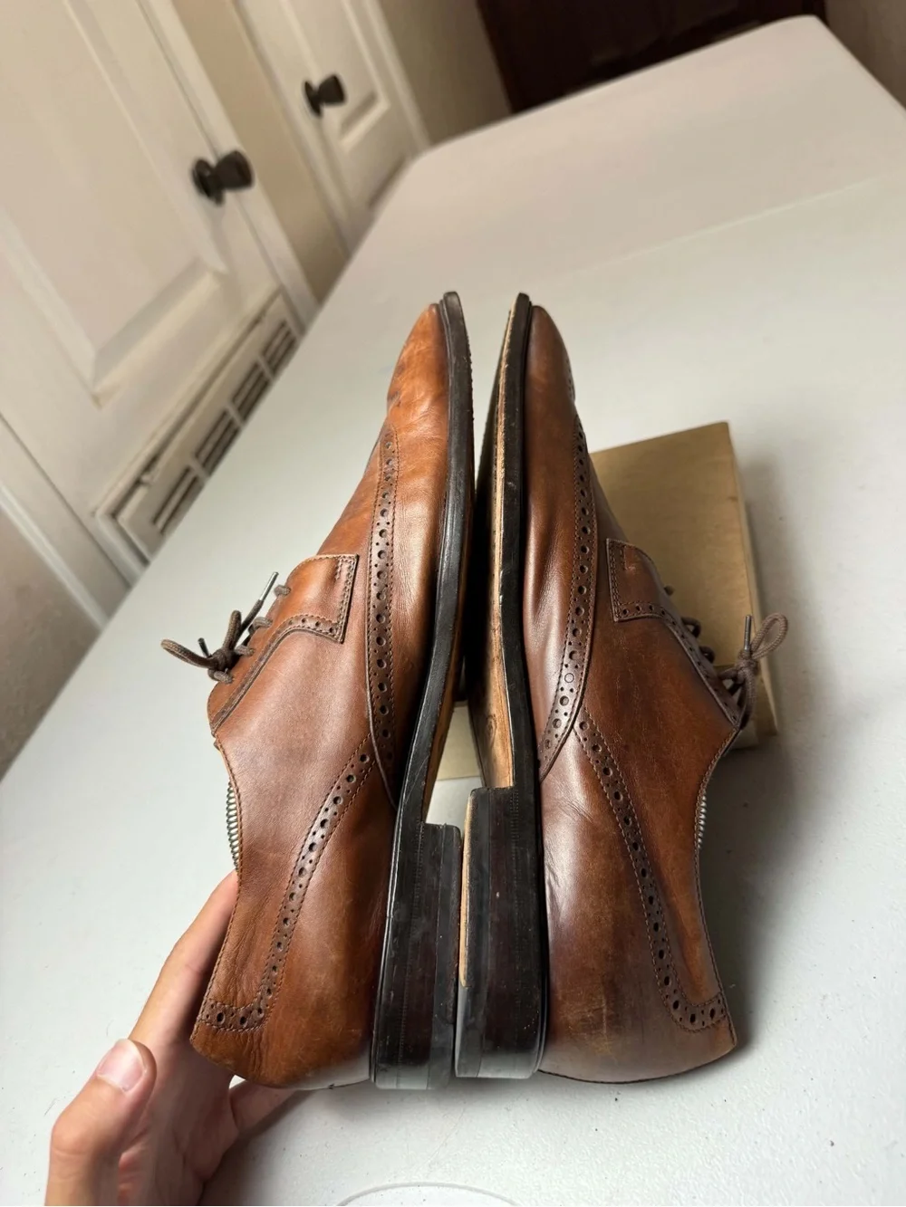 Tod's brown leather wingtip brogue dress shoes. Sz 10.5